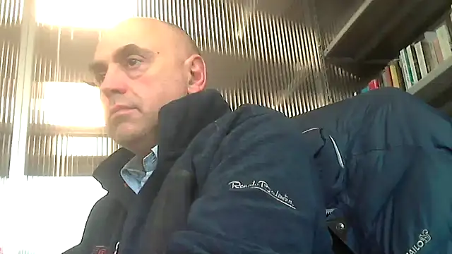 Snapshot of pantomax chatting on December 15, 2025, 9:37 am pantomax online show from December 15, 2025, 9:37 am