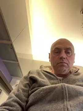 Snapshot of pantomax chatting on January 28, 2025, 2:42 pm pantomax online show from January 28, 2025, 2:42 pm