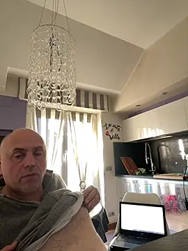 Snapshot of pantomax chatting on February 5, 2025, 3:31 pm pantomax online show from February 5, 2025, 3:31 pm