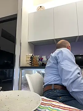 Snapshot of pantomax chatting on February 18, 2026, 2:46 pm pantomax online show from February 18, 2026, 2:46 pm