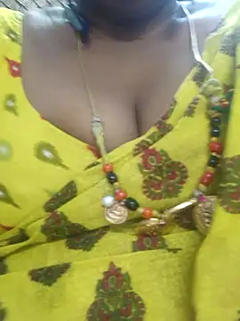 Snapshot of sweety_telugupilla chatting on May 2, 2026, 8:30 am sweety telugupilla online show from May 2, 2026, 8:30 am