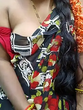 Snapshot of sweety_telugupilla chatting on March 21, 2026, 8:19 am sweety telugupilla online show from March 21, 2026, 8:19 am