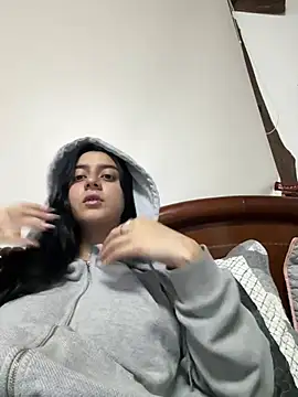 Snapshot of Cassie-millers chatting on January 7, 2025, 11:14 pm Cassie-millers online show from January 7, 2025, 11:14 pm