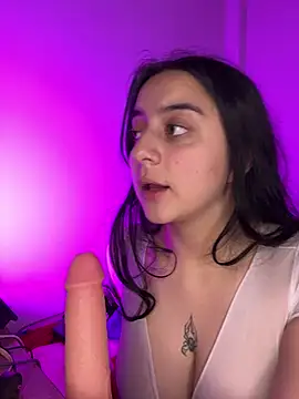 Snapshot of Cassie-millers chatting on February 20, 2025, 7:41 pm Cassie-millers online show from February 20, 2025, 7:41 pm