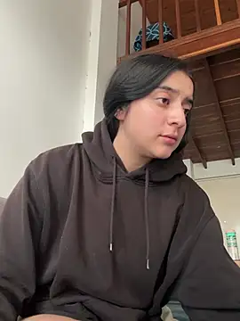 Snapshot of Cassie-millers chatting on February 22, 2025, 11:13 pm Cassie-millers online show from February 22, 2025, 11:13 pm