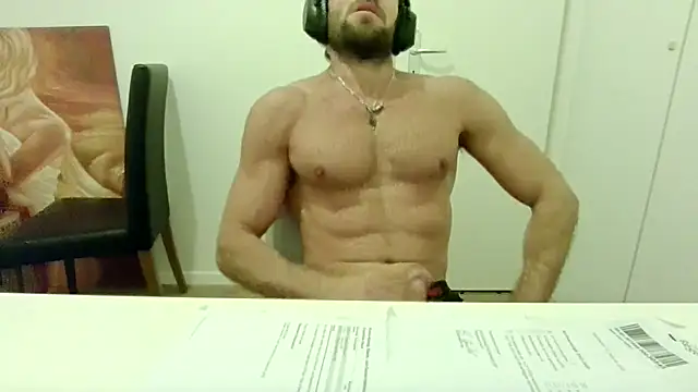 Snapshot of alpha-hunk chatting on September 22, 2025, 7:31 pm alpha-hunk online show from September 22, 2025, 7:31 pm
