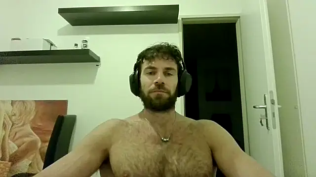 alpha-hunk online show from October 19, 2025, 7:27 pm