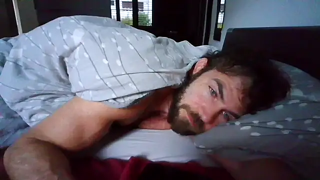 alpha-hunk online show from October 21, 2025, 6:24 am