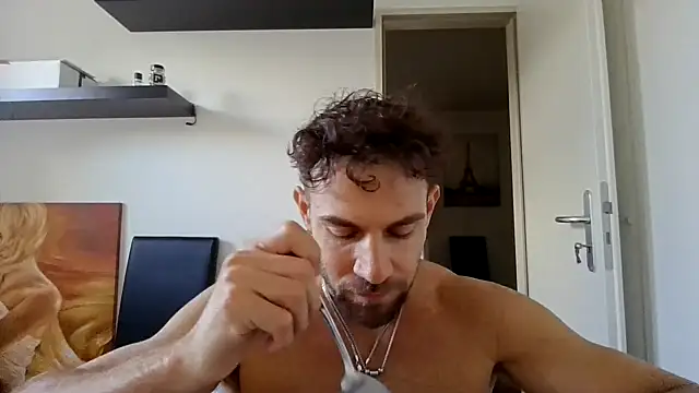 Snapshot of alpha-hunk chatting on September 14, 2025, 10:37 am alpha-hunk online show from September 14, 2025, 10:37 am