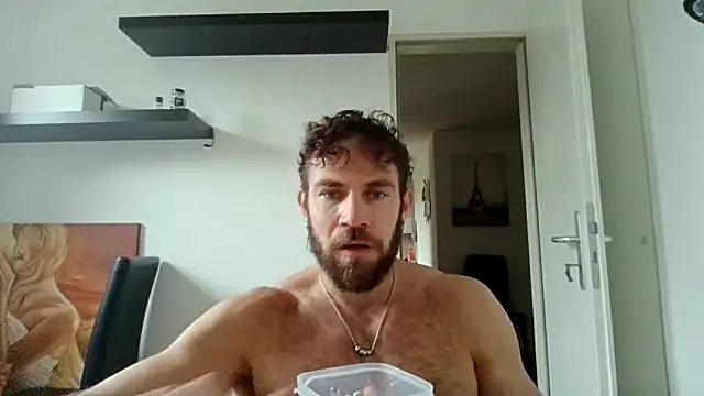 alpha-hunk online show from October 20, 2025, 10:49 am