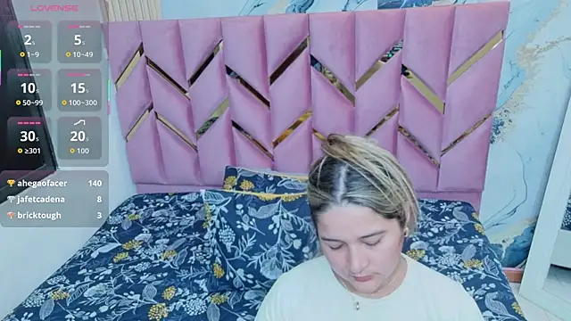 Snapshot of collegepawglovedaddy chatting on November 30, 2025, 7:36 pm collegepawglovedaddy online show from November 30, 2025, 7:36 pm