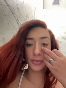 ariiel  online show from April 11, 2026, 6:44 pm