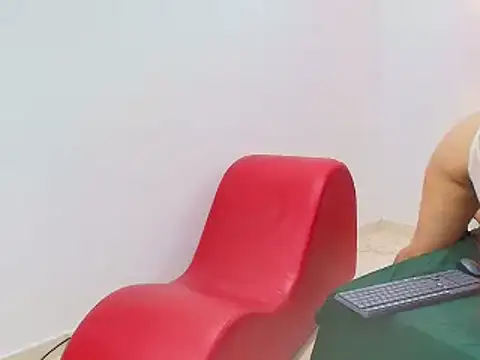 Snapshot of RominaKleiin chatting on January 29, 2025, 9:39 pm RominaKleiin online show from January 29, 2025, 9:39 pm