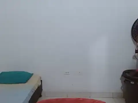 Snapshot of estefania224 chatting on March 9, 2025, 1:46 am estefania224 online show from March 9, 2025, 1:46 am