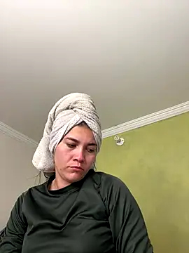 aurora divine online show from January 8, 2026, 1:28 pm