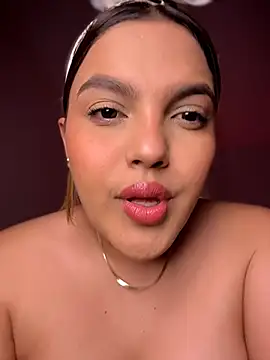 Snapshot of vivicolibri chatting on February 20, 2026, 10:12 pm vivicolibri online show from February 20, 2026, 10:12 pm