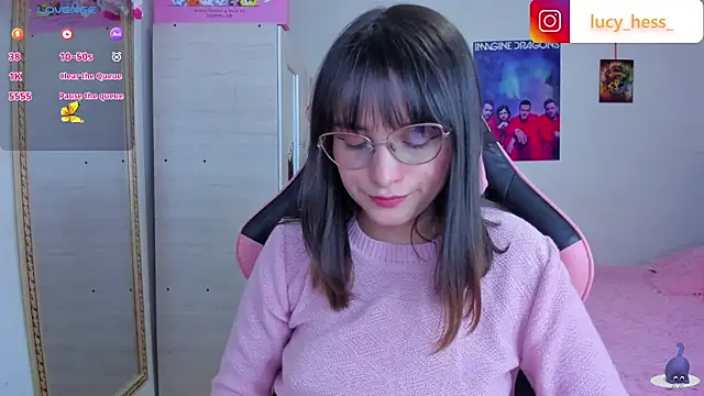 Lucyy-hess online show from April 11, 2026, 9:29 pm