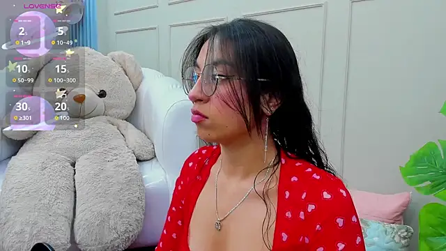 MadyJackson online show from September 20, 2025, 11:48 am