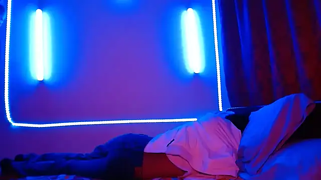 dani07- online show from October 9, 2025, 1:28 am