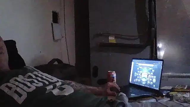 CandiedPompano online show from October 27, 2025, 9:38 pm