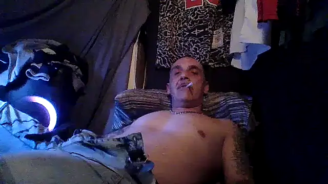 CandiedPompano online show from October 13, 2025, 5:31 am