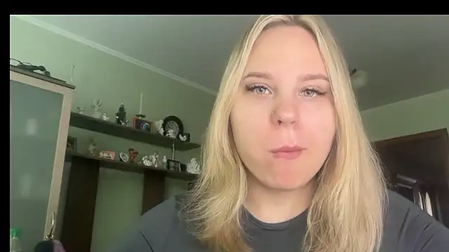 Thalia  Star online show from March 25, 2026, 6:35 am