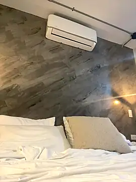 choclatepeaach online show from November 30, 2025, 1:17 am