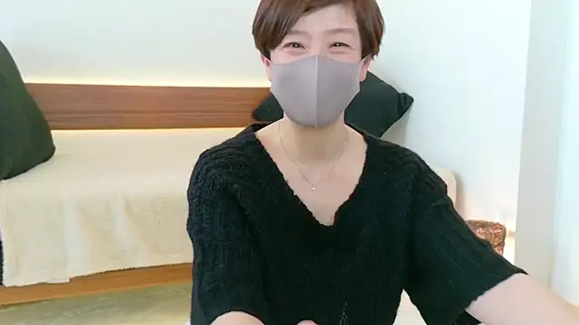 Risa 06 online show from March 7, 2025, 3:51 am