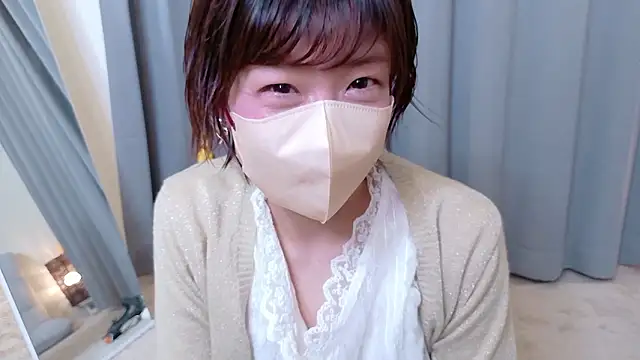 Snapshot of Risa_06 chatting on February 18, 2026, 11:39 am Risa 06 online show from February 18, 2026, 11:39 am