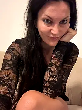 Snapshot of -OLYA- chatting on October 6, 2025, 12:12 am -OLYA- online show from October 6, 2025, 12:12 am
