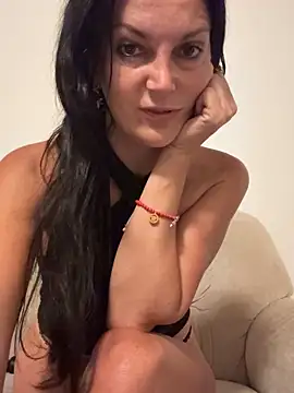 Snapshot of -OLYA- chatting on September 11, 2025, 11:05 pm -OLYA- online show from September 11, 2025, 11:05 pm