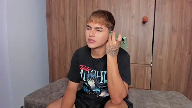 Snapshot of Lyam_ap chatting on November 2, 2025, 10:31 am Lyam ap online show from November 2, 2025, 10:31 am