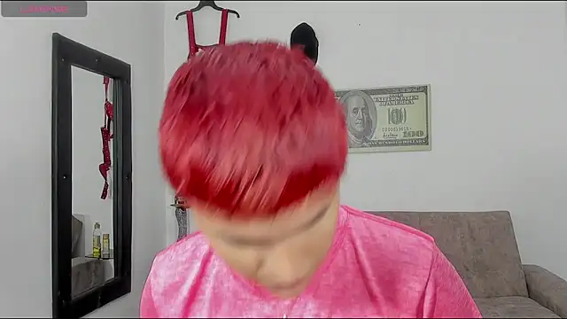 Snapshot of Lyam_ap chatting on December 18, 2024, 9:25 am Lyam ap online show from December 18, 2024, 9:25 am