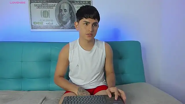 Snapshot of Lyam_ap chatting on January 14, 2026, 11:03 am Lyam ap online show from January 14, 2026, 11:03 am