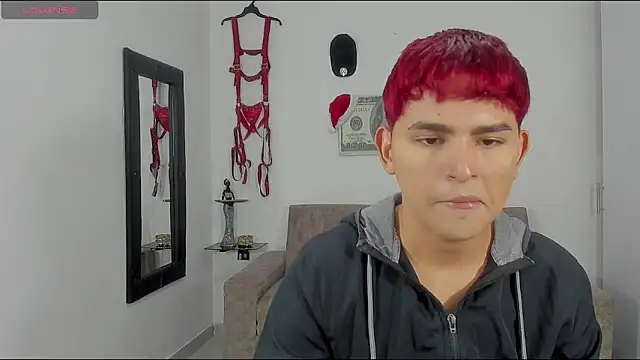 Snapshot of Lyam_ap chatting on December 22, 2024, 8:58 pm Lyam ap online show from December 22, 2024, 8:58 pm