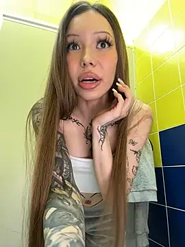 babydolll online show from April 14, 2026, 9:25 am