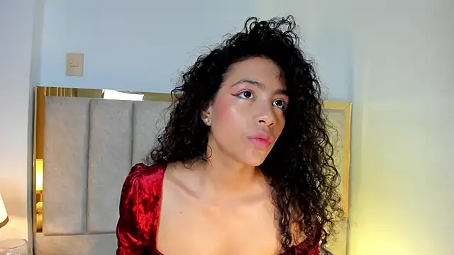 Snapshot of AntonellaHall_ chatting on September 20, 2025, 12:43 pm AntonellaHall online show from September 20, 2025, 12:43 pm