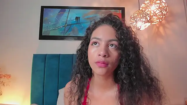 Snapshot of AntonellaHall_ chatting on November 5, 2025, 12:08 pm AntonellaHall online show from November 5, 2025, 12:08 pm