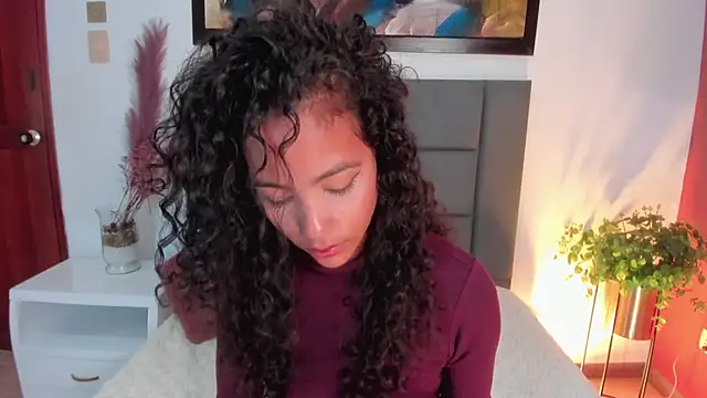 Snapshot of AntonellaHall_ chatting on March 14, 2025, 4:09 pm AntonellaHall online show from March 14, 2025, 4:09 pm