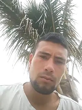 Snapshot of andres599 chatting on January 9, 2025, 1:45 pm andres599 online show from January 9, 2025, 1:45 pm