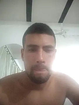 Snapshot of andres599 chatting on January 8, 2025, 10:06 pm andres599 online show from January 8, 2025, 10:06 pm