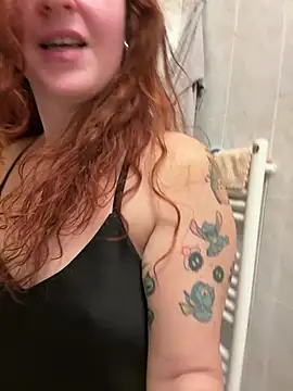 Snapshot of Nala_95 chatting on December 19, 2024, 5:18 pm Nala 95 online show from December 19, 2024, 5:18 pm