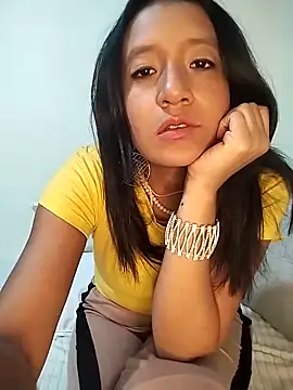 Snapshot of cami_victoria chatting on February 26, 2025, 11:19 pm cami victoria online show from February 26, 2025, 11:19 pm