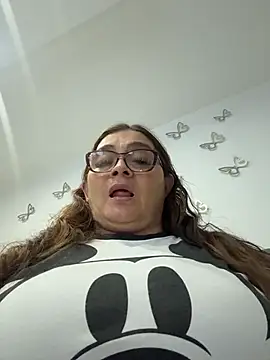 AntonellaAlondra4 online show from March 11, 2026, 3:44 am