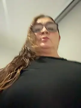 AntonellaAlondra4 online show from March 29, 2026, 12:23 am