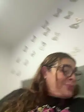 AntonellaAlondra4 online show from January 13, 2026, 1:31 am