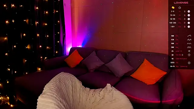 Snapshot of AdeleRoberts chatting on February 23, 2025, 5:45 am AdeleRoberts online show from February 23, 2025, 5:45 am