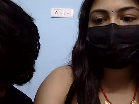 Crazy-Couple-Line online show from October 11, 2025, 7:48 pm