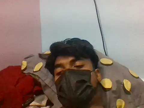 Crazy-Couple-Line online show from October 28, 2025, 7:13 pm