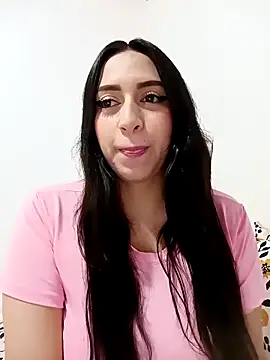 Snapshot of AlondraMendez chatting on October 4, 2025, 8:38 am AlondraMendez online show from October 4, 2025, 8:38 am